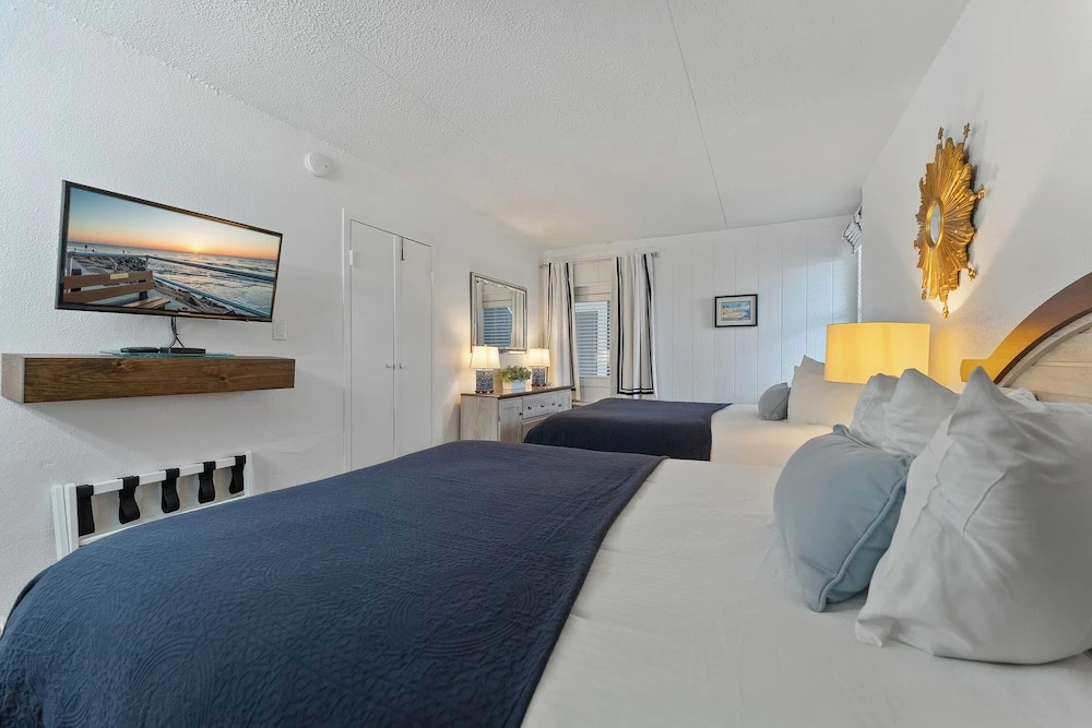 1 Bedroom Double Suite (full double bed)