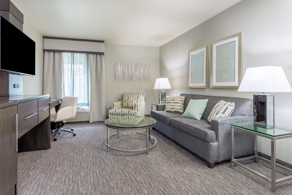 Holiday Inn Auburn by IHG - Général