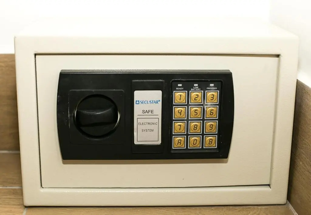 Commodore Suites, SureStay Collection by Best Western - Chambres