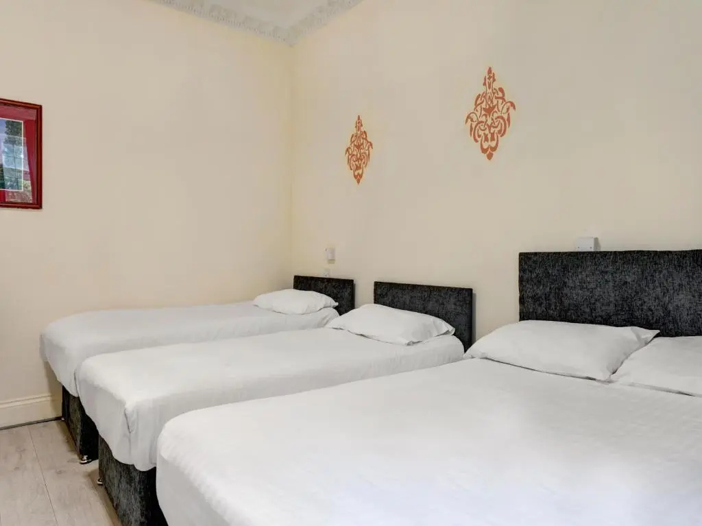 Empire Hotel - Chambres