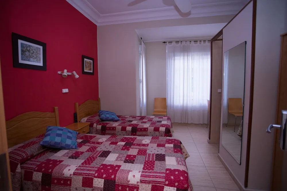Standard Double room (twin beds)