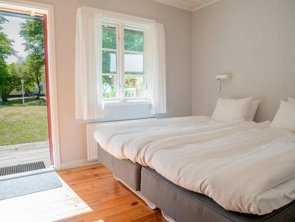 Standard Family room with garden view