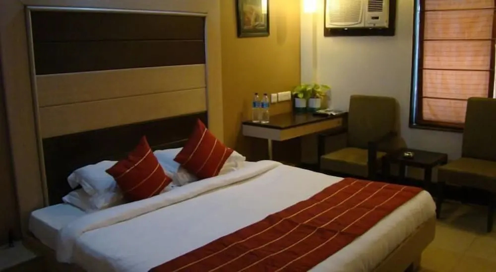 Pacific Inn Huda City Center - Général