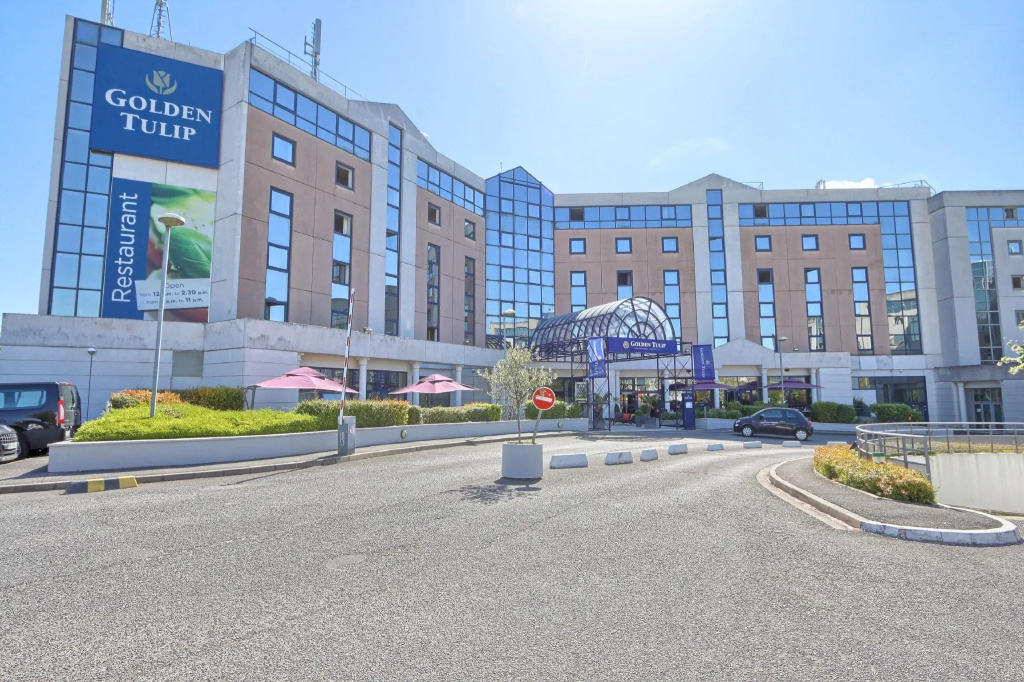 Golden Tulip CDG Airport Roissy - Chambres