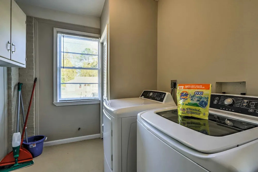 Peaceful Columbus Retreat w/ Deck & Yard! — фото 5