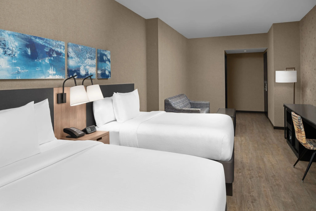 Отель Courtyard by Marriott New York World Trade Center Area в Нью-Йорке