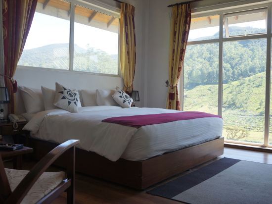 Midky Hotel