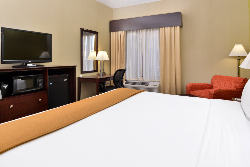 Holiday Inn Express and Suites Indianapolis W- Airport Area by IHG - Général
