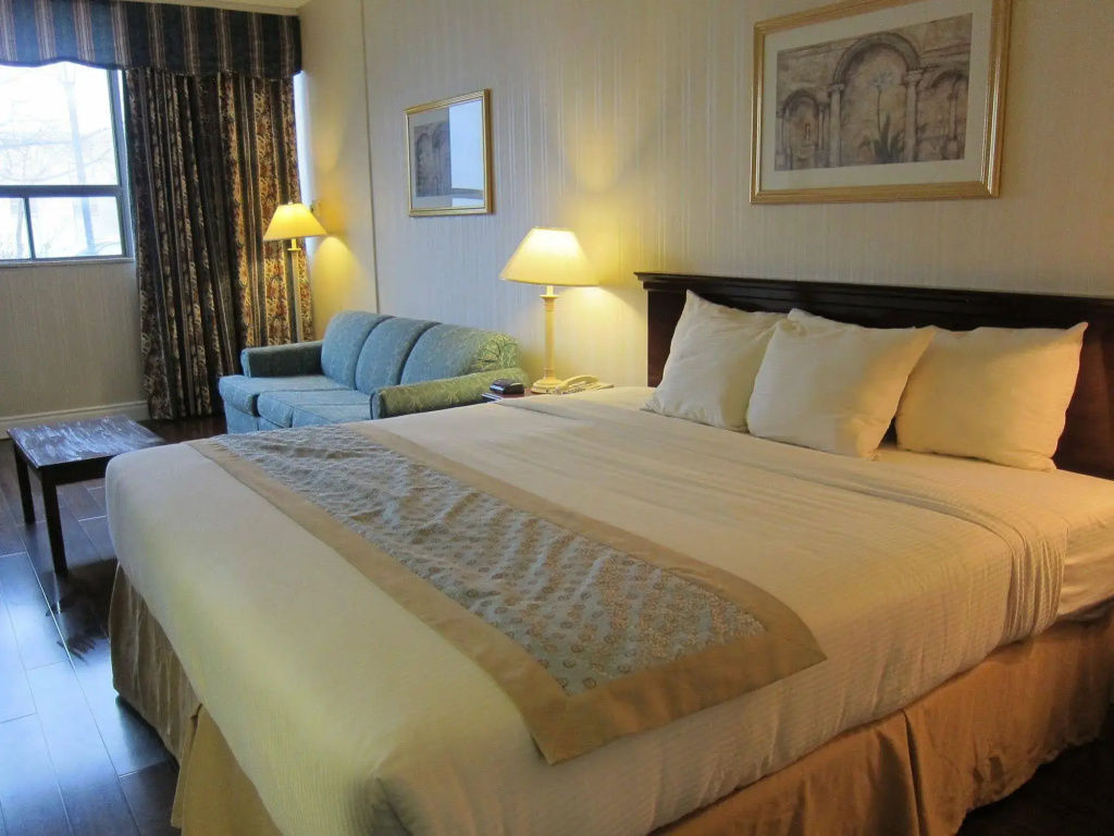 Toronto Plaza Hotel - Général