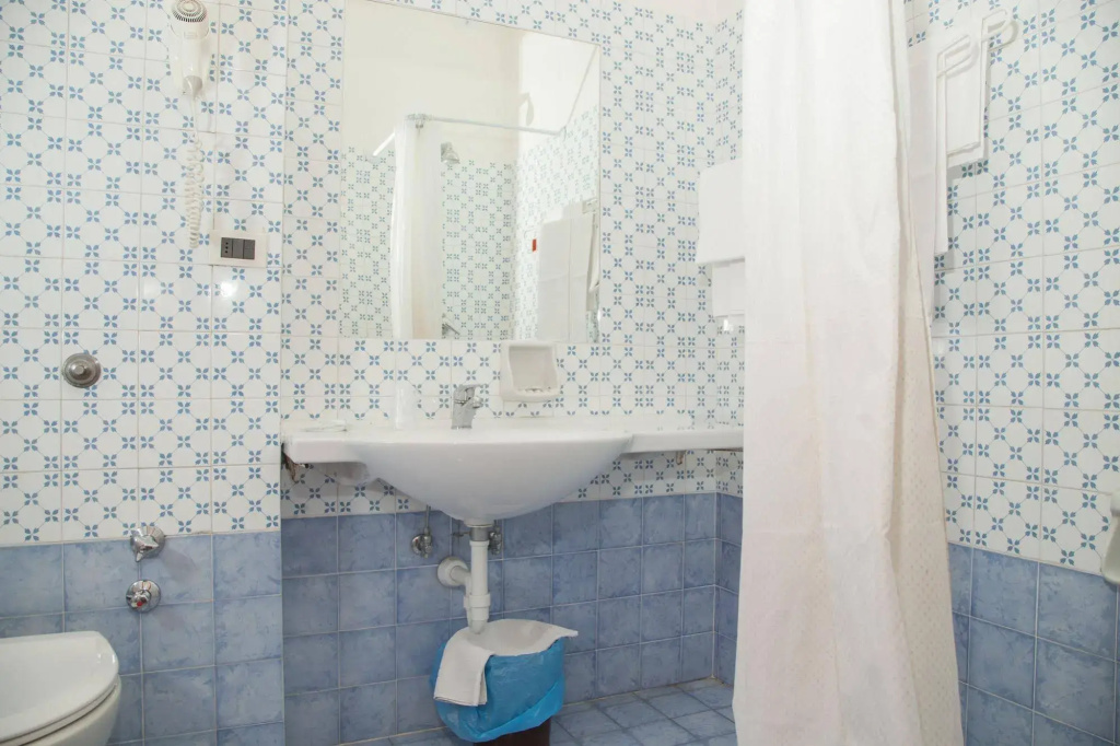 Hotel photo 28