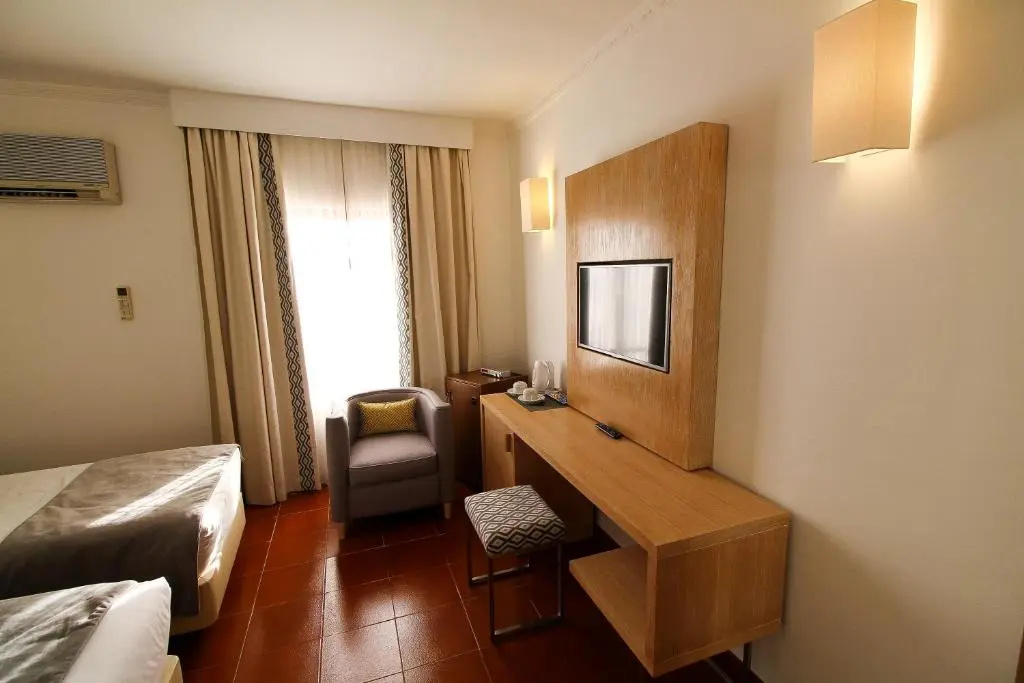 Best Western Hotel Dom Bernardo - Chambres