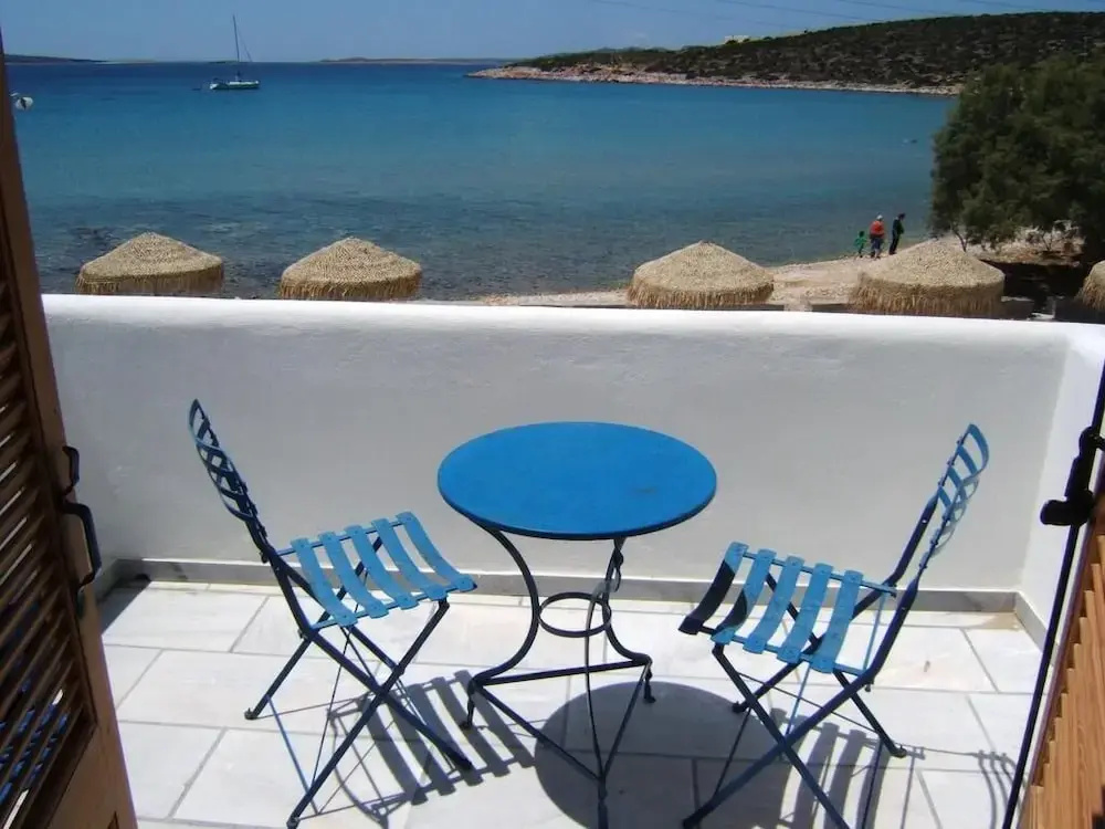 Standard Triple room with balcony and with sea view
