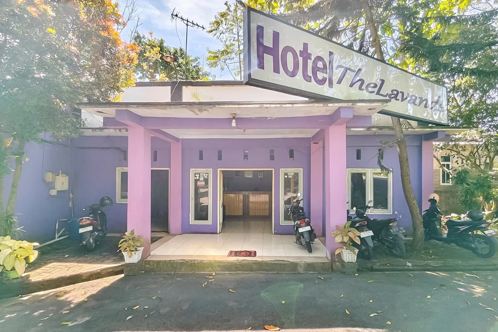 RedDoorz near Kopeng Salatiga