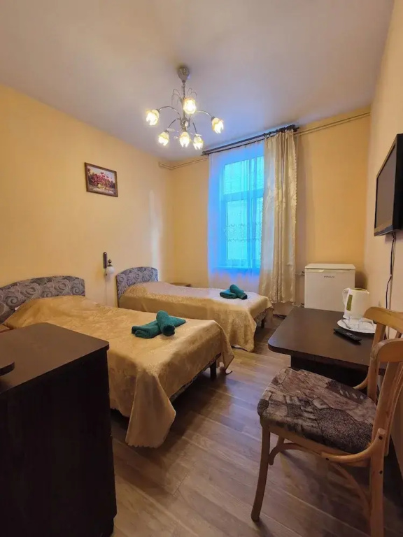 Economy Double room (twin beds)