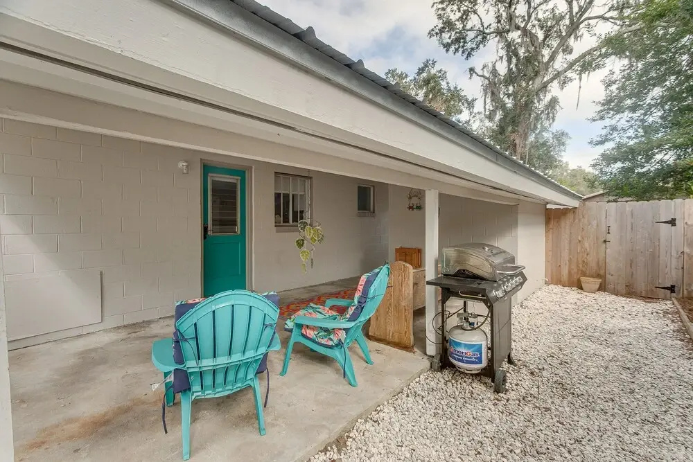 Cozy St Simons Island Cottage - Close to Beaches!