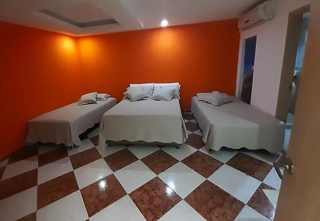 Hotel Plaza 43 - Chambres