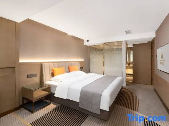 Premier Suite