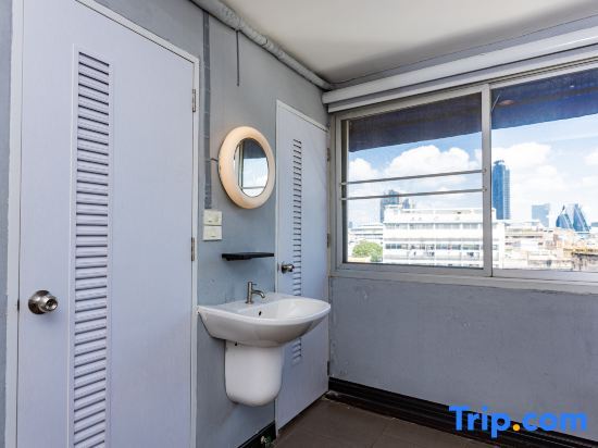 Двухместный номер Deluxe 2 отдельные кровати в Riverview Residence