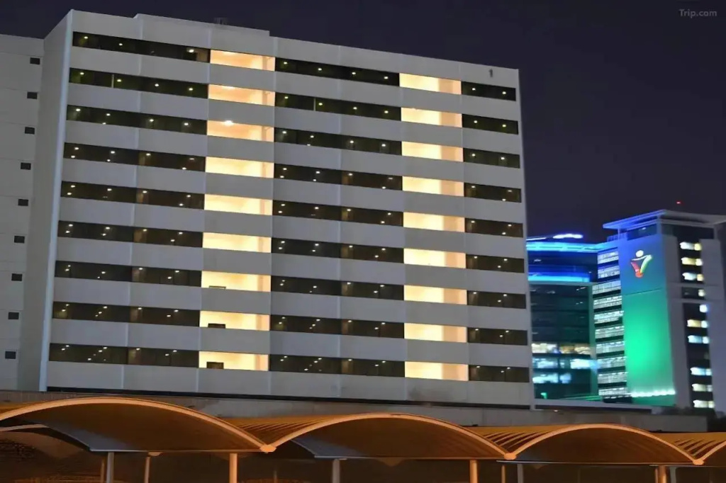 Riggae Tower Hotel