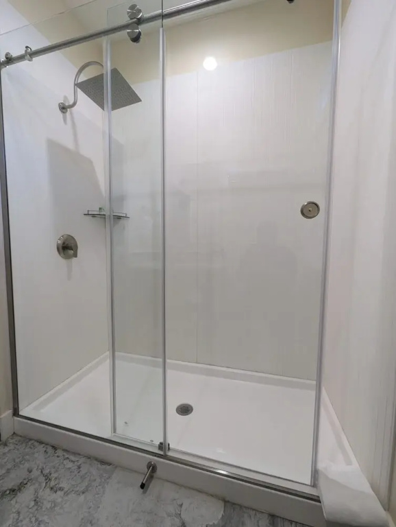 Luxury Double Suite (full double bed)