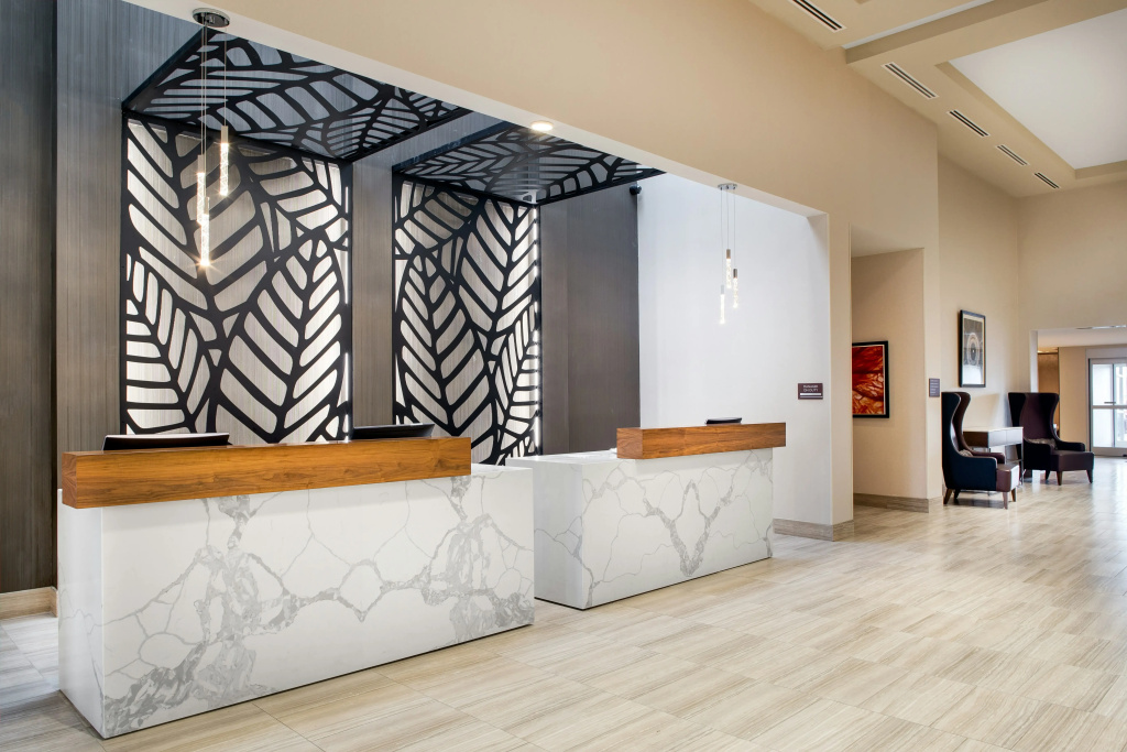 DoubleTree by Hilton Toronto Airport - Général