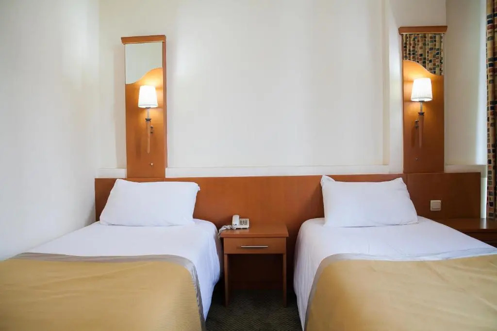 Gorillas City Centre Hotel - Chambres