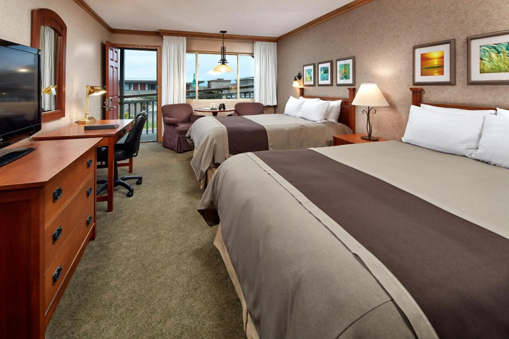 Cavalier Oceanfront Resort - Général