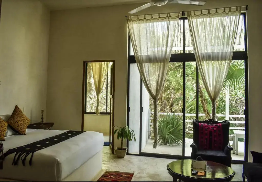 Deluxe Double room with view (full double bed)