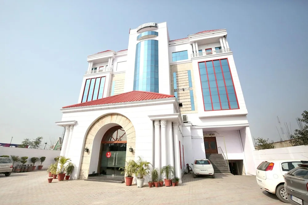 OYO 4575 Hotel Mirage