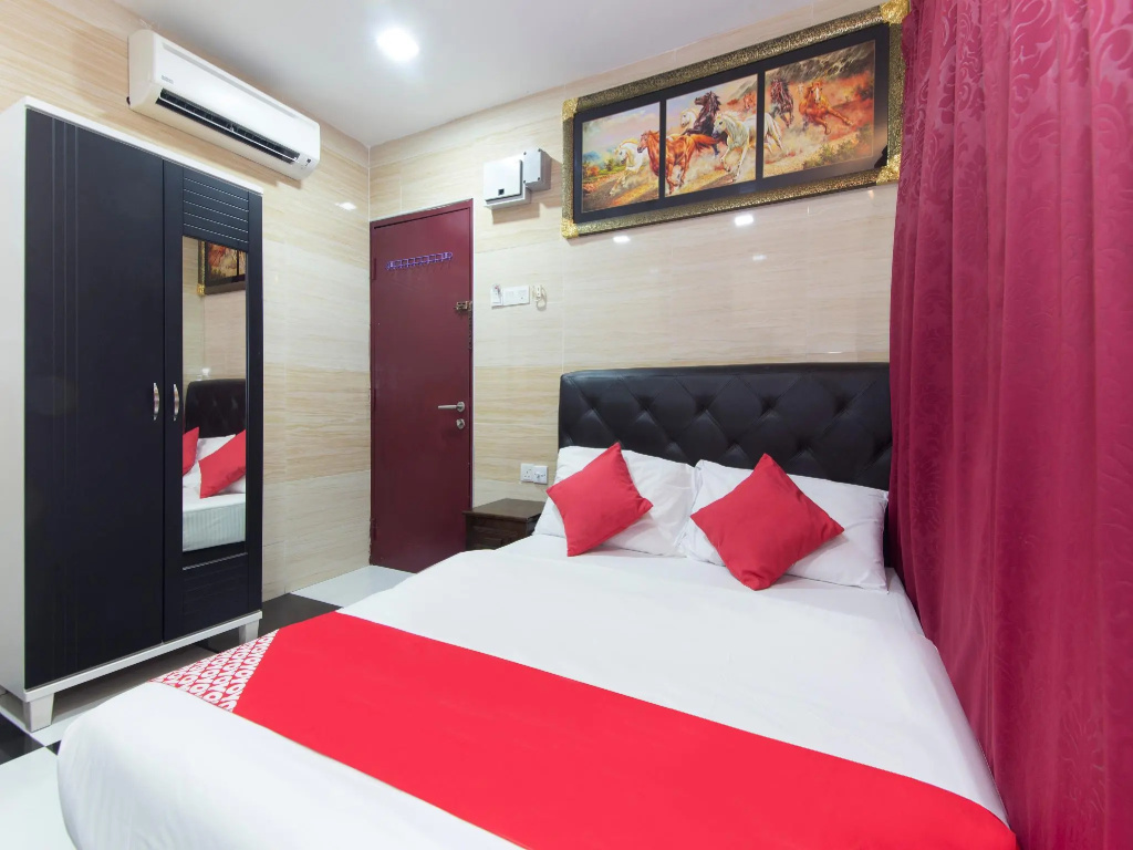 Standard Double room (full double bed)