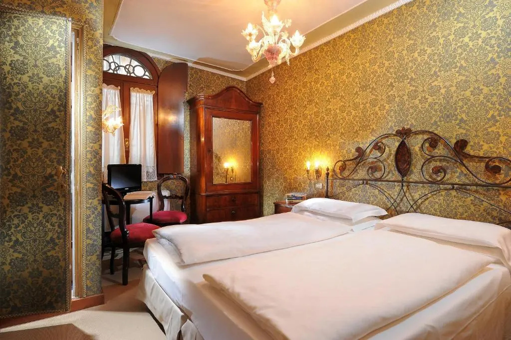 Hotel Flora - Chambres