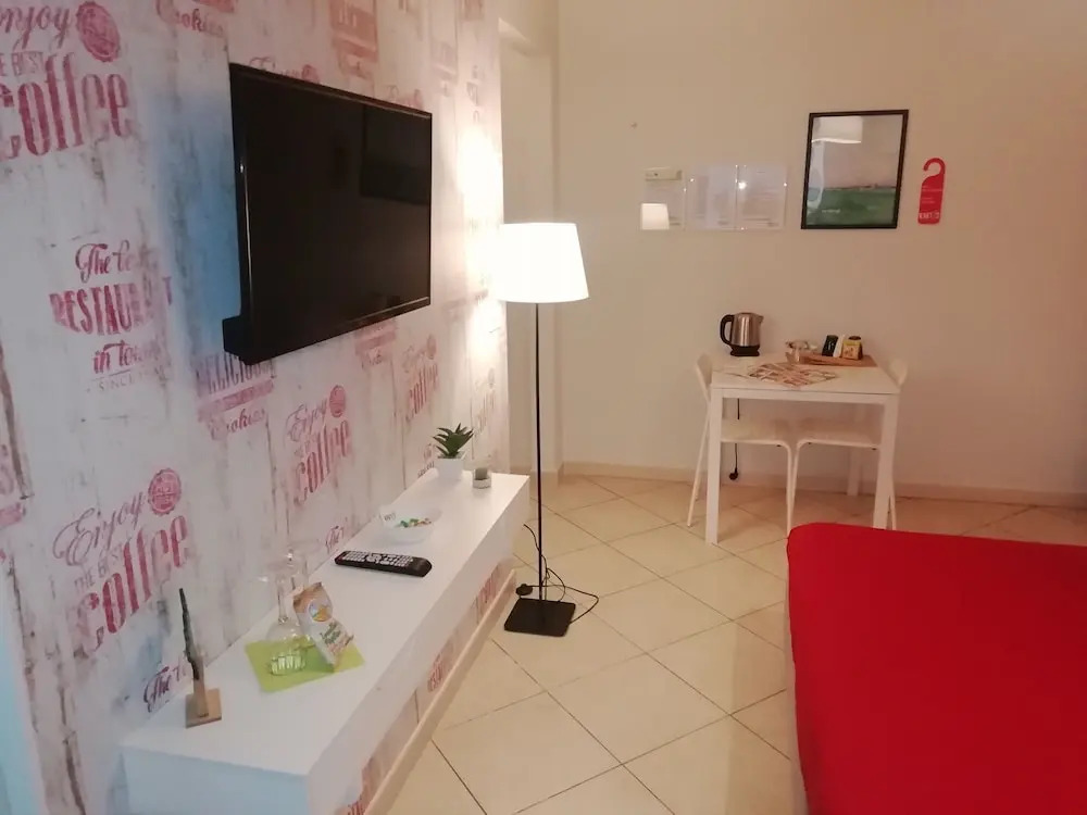 Трёхместный номер Deluxe односпальная кровать в Kaktus Guest House