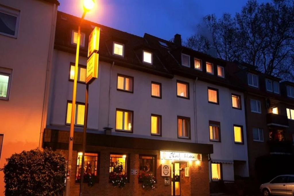 Hotel photo 1