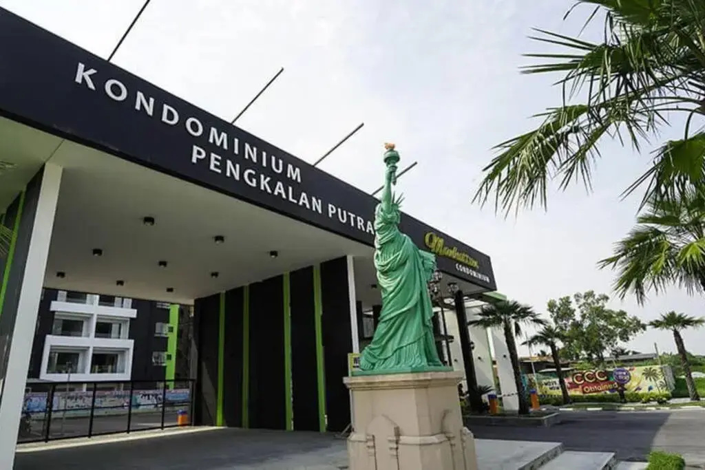 8 GroundFloor PoolSide Manhattan Homestay Ipoh