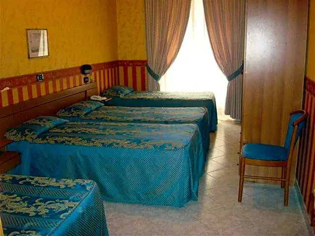 Demetra Capitolina Hotel - Chambres