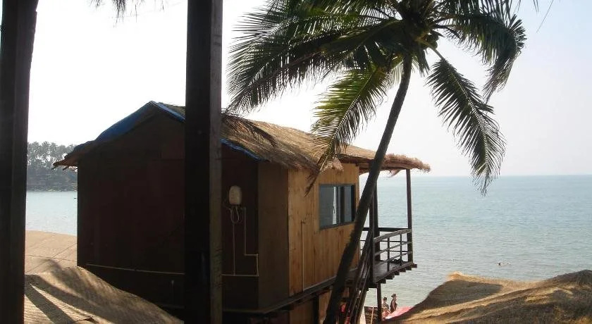Beach & Waterfront