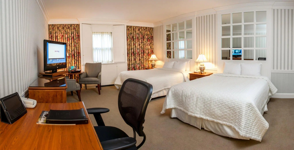 Executive Double room (full double bed)