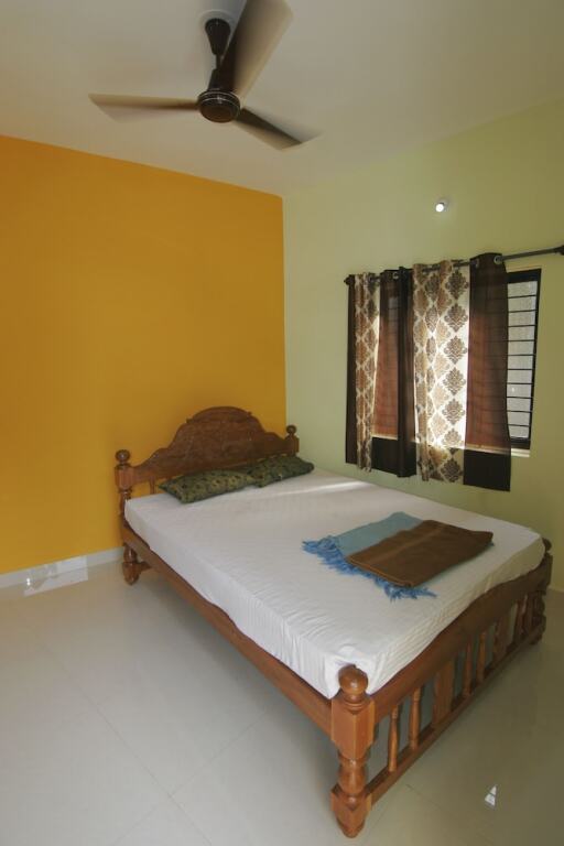 Rudra Holidays Guest House
