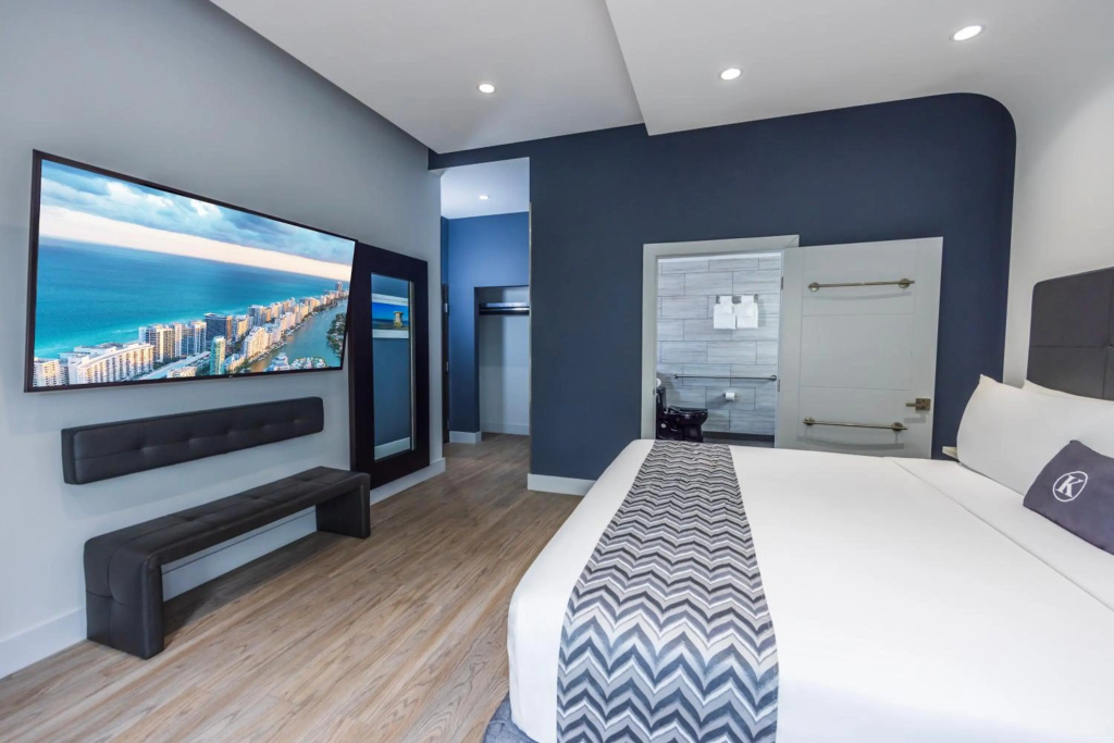 The Kent Hotel — 5
