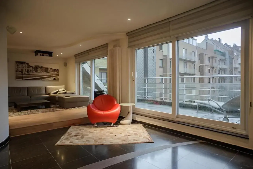 Big and comfortable triplex in Knokke - фото 7