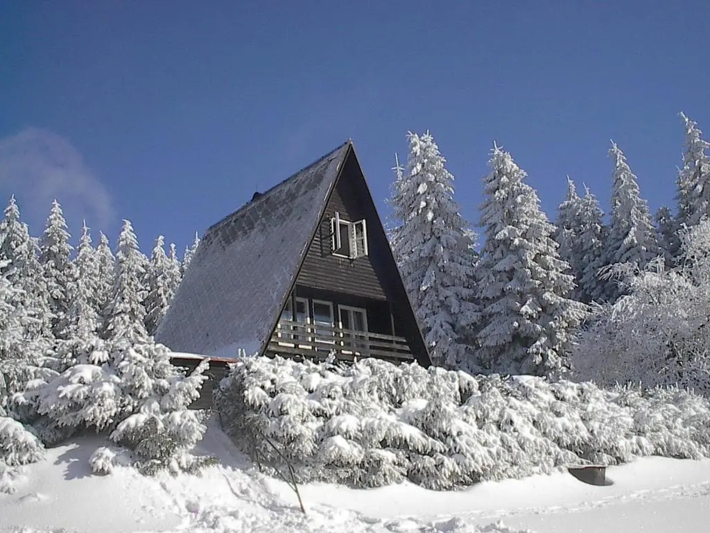 3 Bedrooms Chalet