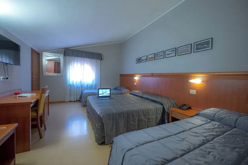 Hotel Moderno - Chambres