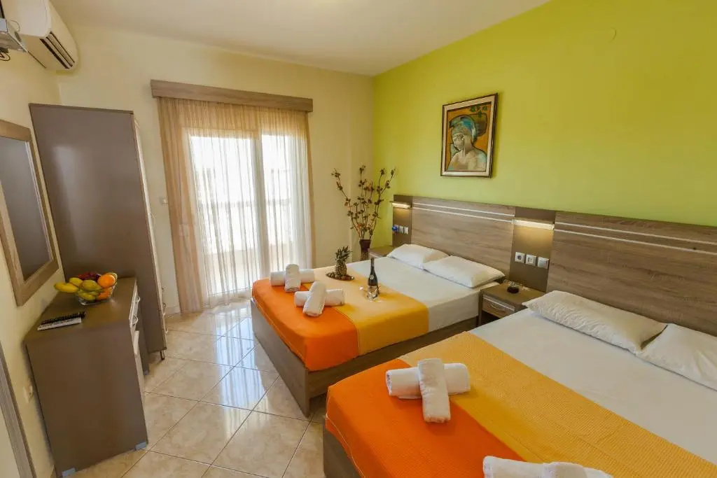 Deluxe Quadruple room
