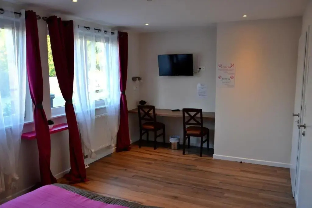 Voir la photo 3 — Hôtel Restaurant La Couronne