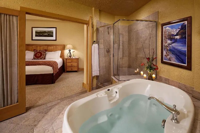 Fairmont Heritage Place, Franz Klammer Lodge - Chambres