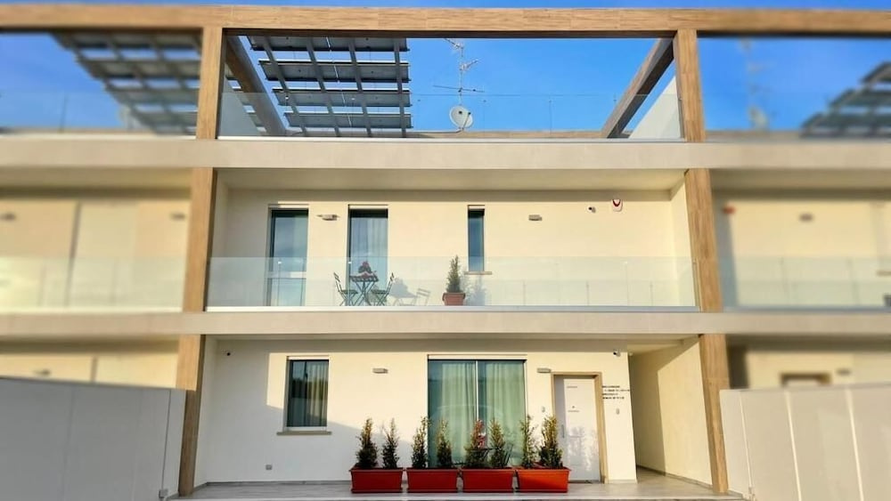 Bari Airport Rooms