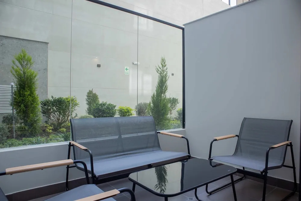 w Spectacular 1BR w Terrace in Miraflores