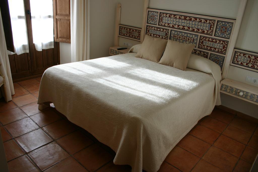 Hostal Santa María de Úbeda by null