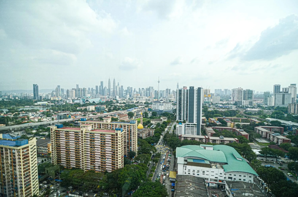 Dahlia Klcc View @ Rafflesia Condominium