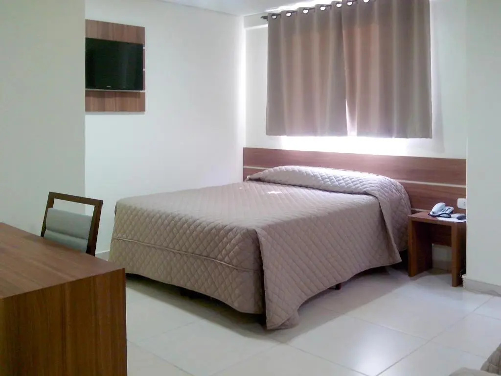 Deluxe Double room (full double bed)